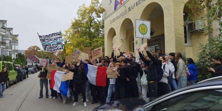 Prosvjedi iz Francuske stigli i do Münchena, policija ih prati